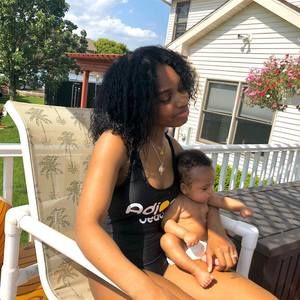 Meet your Posher, Chasity